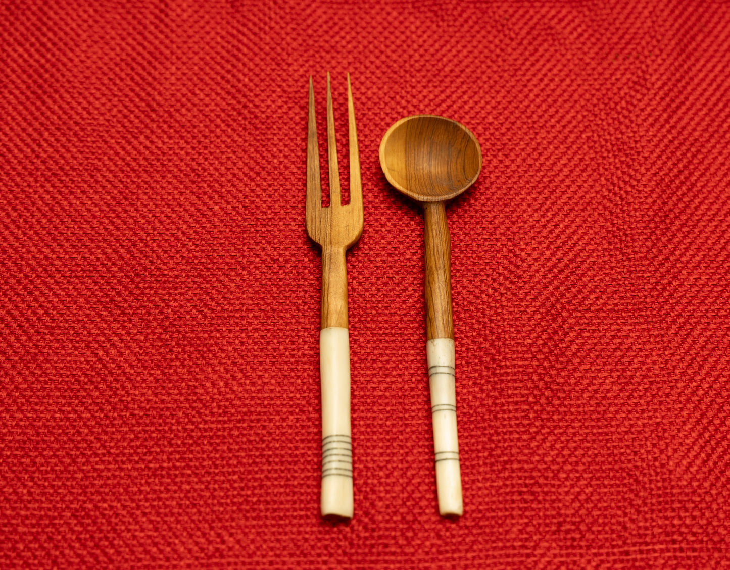 Medium Handcrafted Wooden Cutlery Set – Bone-Inlay Handles